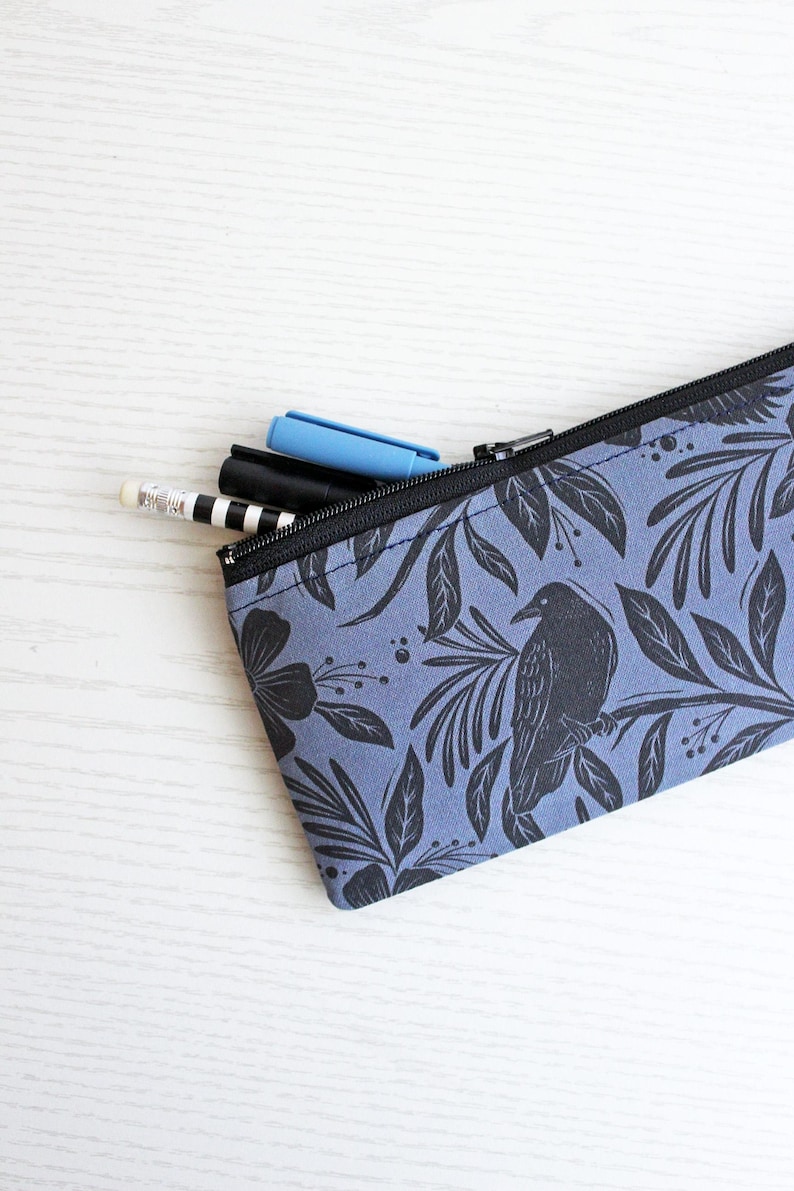 Floral Raven Pen and Pencil Pouch - Handmade Cotton Zipper Bag 画像 1