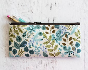 Pen and pencil holder - leaf zipper pouch - planner accessories bag