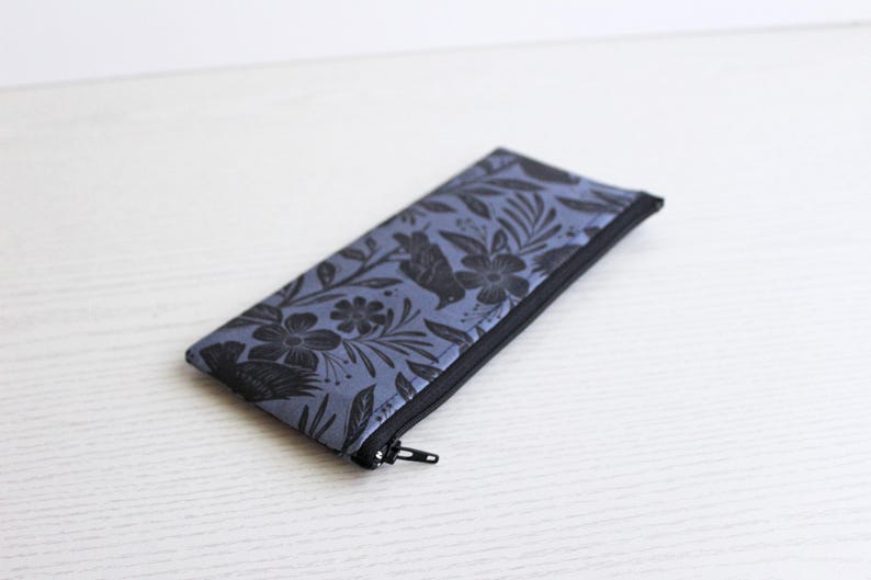 Floral Raven Pen and Pencil Pouch - Handmade Cotton Zipper Bag 画像 4