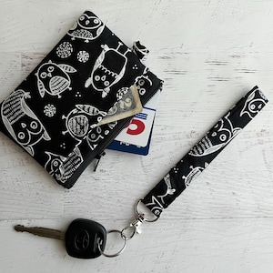 Estuche para tarjetas de identificación con búhos, billetera negra para mujer - Tarjetero con estampado de búhos, mini billetera de pulsera