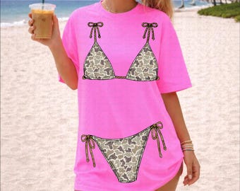 Kamouflage bikinitopp png baddräkt skjorta design sommarsolsken sjö flicka strandvibbar png pool trendig sommarskjorta design flod western cowgirl
