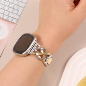 Premium Fitbit Sense/Versa 3/4 replacement band, adjustable fit