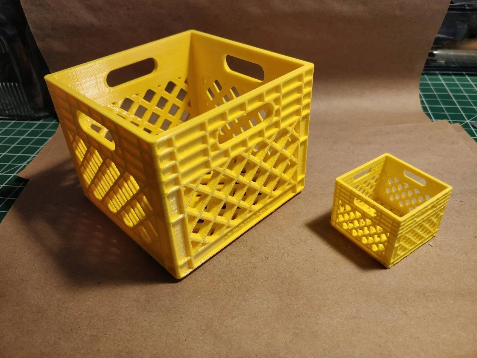 Mini Milk Crate STL Digital File - Correctly Positioned & Fixed for 3D Printing - (Digital File)