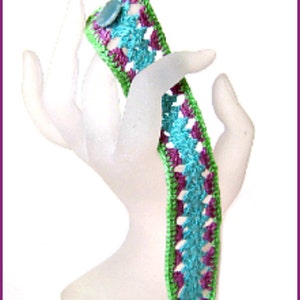 Crochet Bracelet Jewelry Pattern PDF: Fast Easy Lace Cuff in Thread Crochet image 5