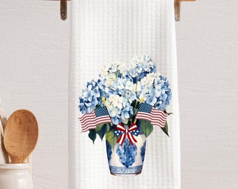 Patriotic Hydrangea Tea Towel: American Flag 4th of July Decor