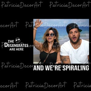 Y estamos en espiral Gráfico Svg, Jersey Shore inspirado PNG de alta calidad, archivo gráfico divertido, arte gráfico imprimible, gráfico, archivo PNG de Cricut