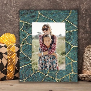 MALACHITE EMERALD GREEN  Fabric Picture Frame 5"x7" Faux Colorful Gemstone Print Minimal Shelf Mantle Frame Dark Green Abstract Kintsugi Art