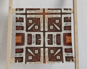 Geometric Mudcloth Pattern Hand Towel | Rustic African-Inspired Tile Design