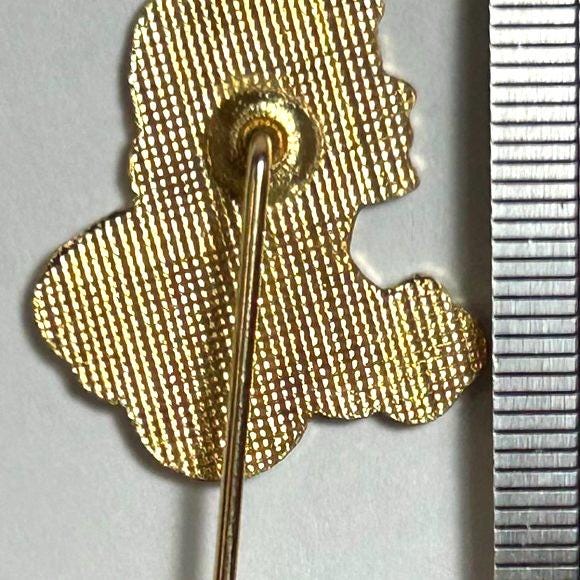 Broche Ancienne Art Nouveau 1900 - Profil De Femme Style Mucha En Métal Doré - Diamètre 40 Mm
