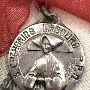 Vintage Catherine Labouré Silver Religious Medal Pendant Signed Ruffony Catholic Apparition of the Virgin