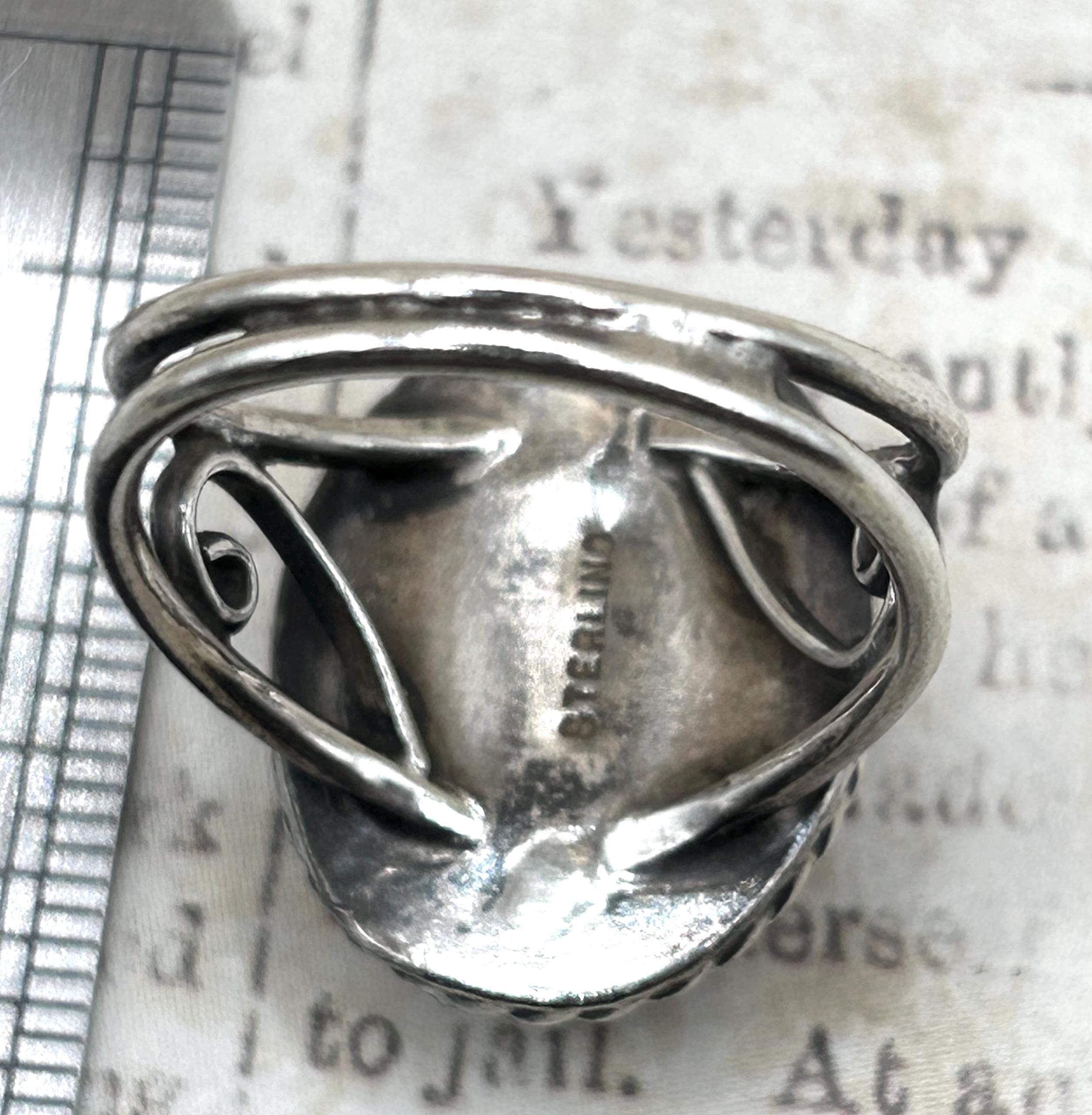 Bague Fossil Vintage - Argenté Et Noir - Acier Inoxydable Avec Zircon - Taille 18 Cm - Occasion