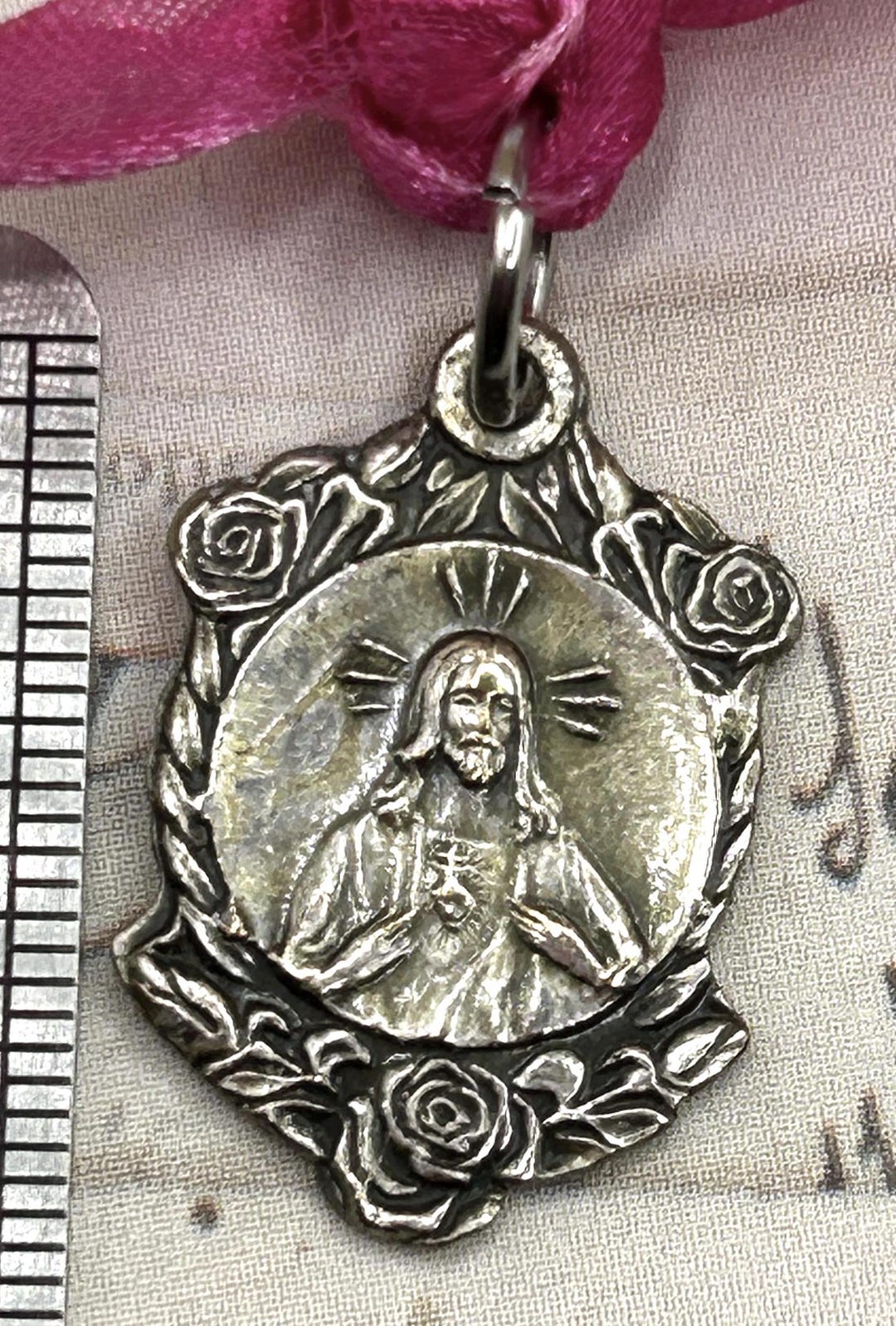 Vintage Sacred Heart of Jesus Silver Plated Floral Medal Pendant - Etsy