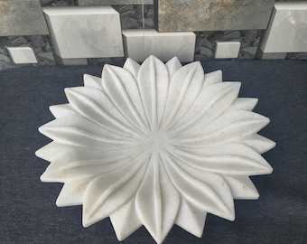 Handcrafted White Marble Floral Plate - Decorative Catchall Tray