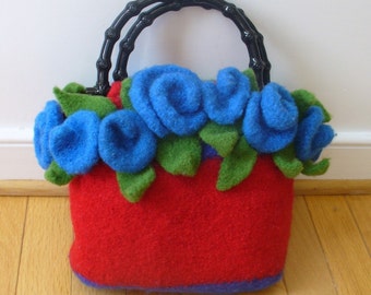 Felted Knitting Pattern Clutch with bonus Roses Pattern   (PDF - instant download)