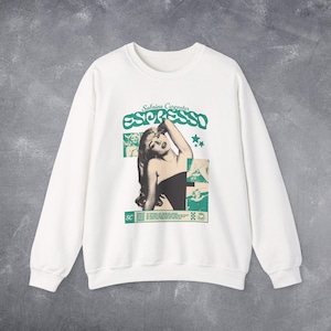 サブリナカーペンダー 着用 アイラブパーカー s サブリナカーペンター