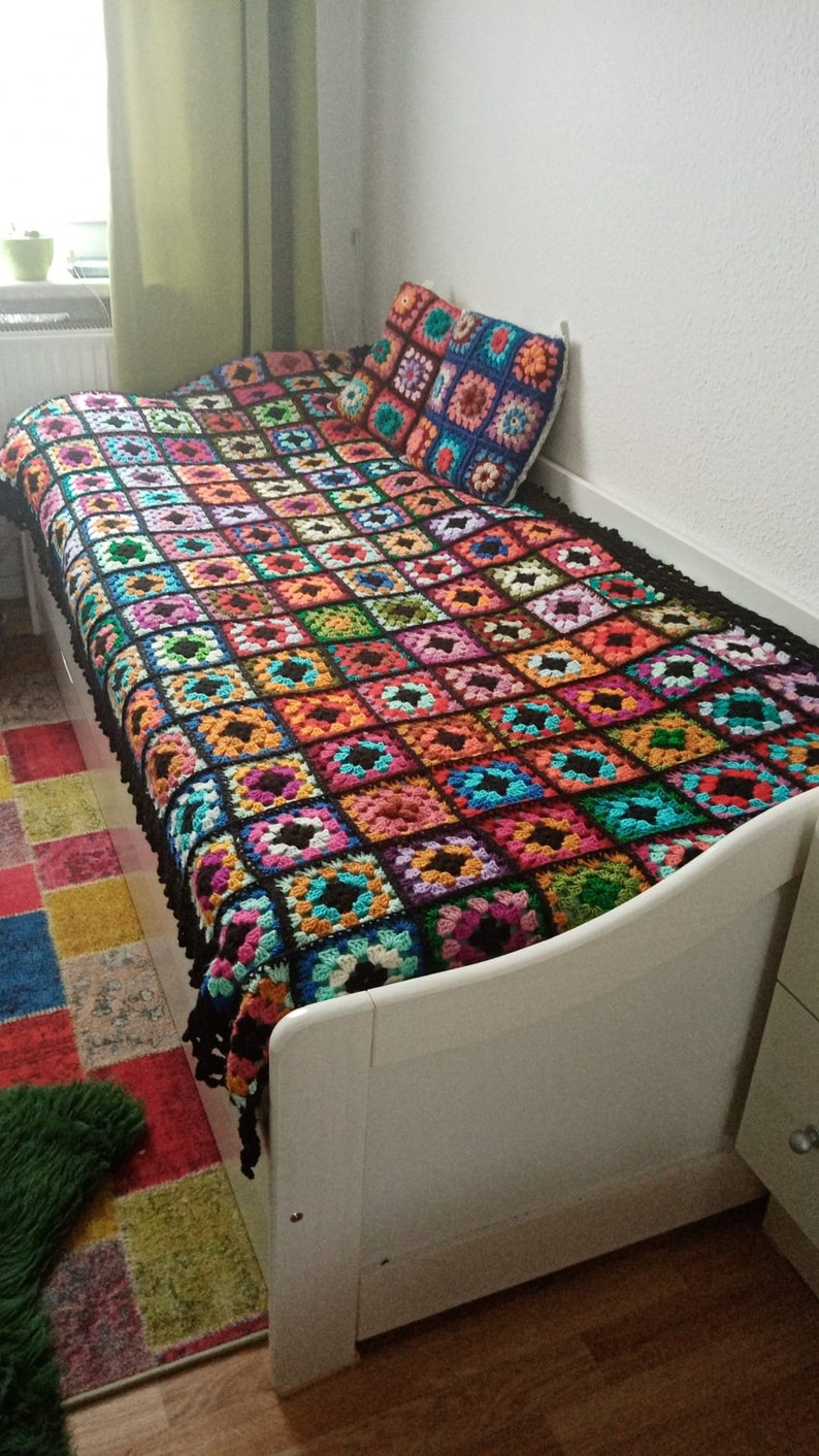 Patchwork bedspread hand knitted image 1