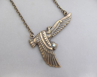 Art Deco Nekhbet Vulture Necklace Egyptian Revival Pendant Brass Chain Bird Protector Vintage Art Nouveau Steampunk Cosplay Necklace