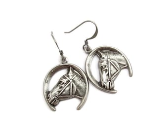 Horse Earrings Horse Shoe Lucky Ranch Cowgirl Racing Antiqued Silver Plated Hawaiibeads Equestrian Earrings
