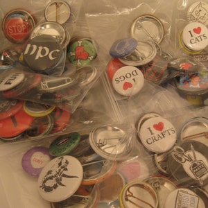 A grab bag of 10 random buttons image 2