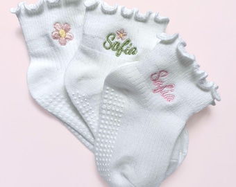 Flower Girl Proposal Gift Personalized Socks For Kids Wedding Party Favors Embroidered Custom Present for Junior Bridesmaid Ruffle Socks