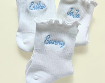 Name Bridesmaid Proposal Embroidered Ruffle Sock Personalized Gift For Mom Under 10 Wedding Party Bachelorette Weekend Gift for Bridal Party