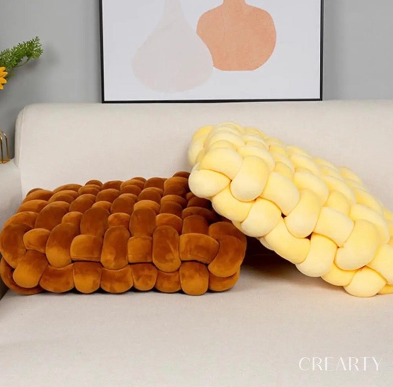 coussin carré noué fait à la main, oreiller en peluche esthétique nordique, oreiller décoratif pour chaise de bureau, cadeaux anniversaire image 8