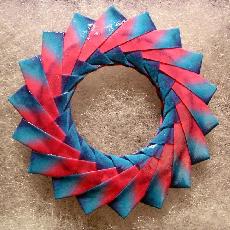 Origami Pin image 1