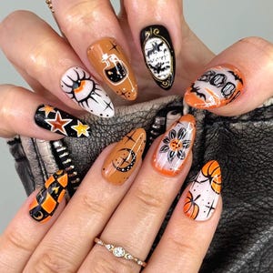 Vintage Retro Halloween Press On Nails – Orange & Black Pumpkin, Stars, Witchy Nail Art Checkered Nails Floral Pumpkin Nails.