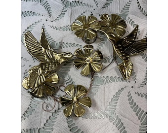 Vtg Home Interior Gold Tone Metal Hummingbirds Flowers Wall Decor Set Of 2 MCM