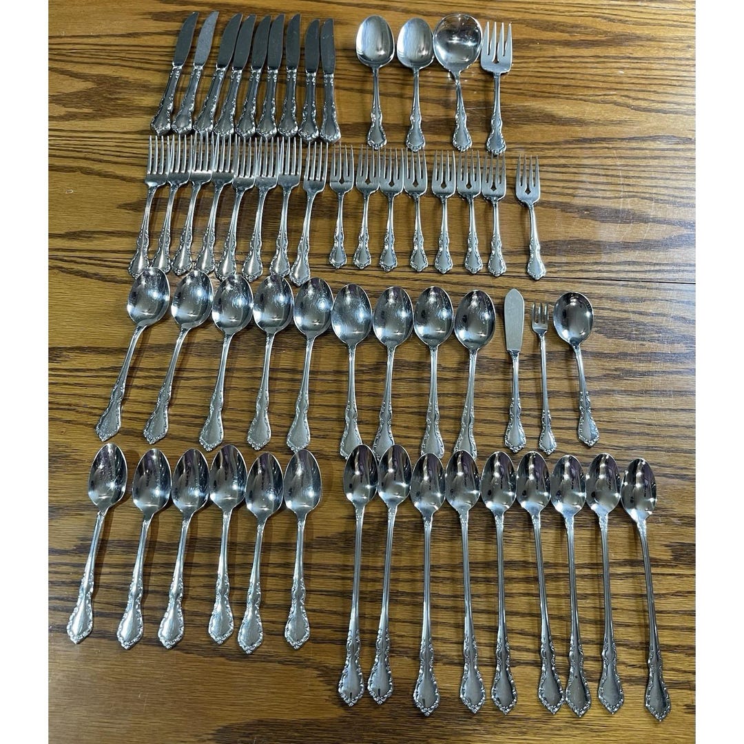Distinction Deluxe Stainless By Oneida Hhnull