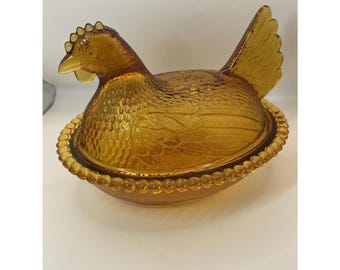 Vintage Indiana Glass Amber Hen on Nest Beaded Edge  HON