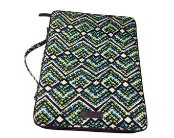 Vera Bradley Tablet Tamer Organizer Rain Forest Hard Case Zip Around Handle
