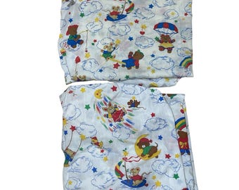 Vintage Crib Fitted Sheet Lot Of 2 Bears Kites Primary Colors Cute Baby Nursery