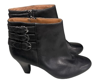 Clarks Women's Ankle Boots Buckle Black Dress Shoes Size 9W Comfort