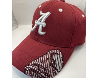 Alabama Crimson Tide Hat Size S/M Fitted Red Top of the World Embroidered