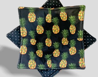 Microwave bowl buddy, pot holder, reversable, pineapples, kitchen, hot or cold bowl holder, medium bowl holder,  koozie, deesdeezigns