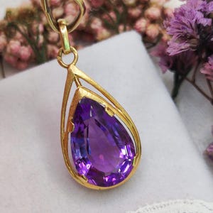 18k Gold Antique French Amethyst Pendant. France, Art Deco1920s. Luminous Symbol of Refinement. Romantic Sentimental Meaningful Gift for Her