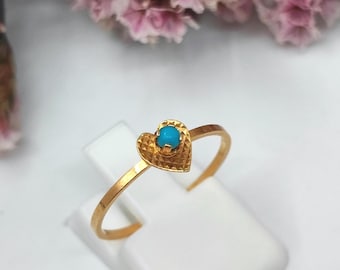 Vintage French 18k Gold Turquoise Heart Ring, Tiny Romantic Love Token, circa 1950s–1960s