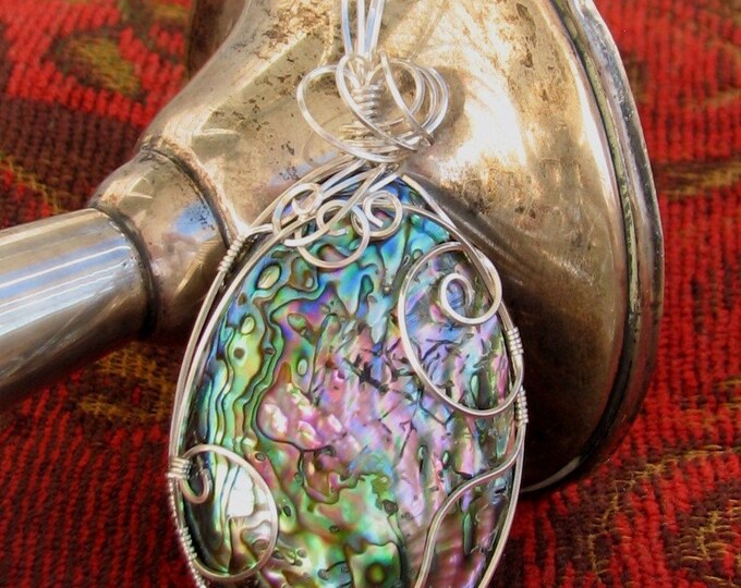 Wire Wrapped Shell Pendant - Etsy