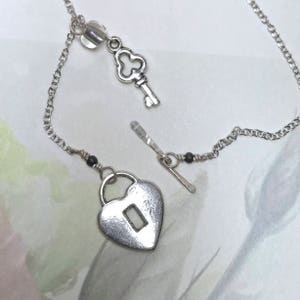 Heart lock and key Silver dainty charm bracelet, heart bracelet, delicate dainty summer jewelry key bracelet Gem Bliss Jewelry