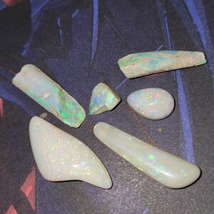 2x Opal Fossils, 1x Mintabie Polished Oblong, 1x Tear Drop, 151ct Opal Rubs