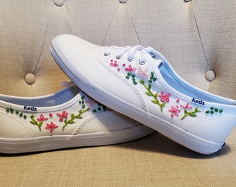 Embroidered Keds size 7 1/2/Sneakers/Gifts
