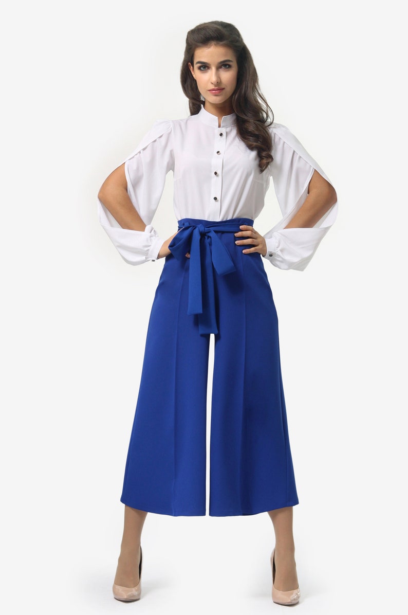 Babyhug Culottes With Fabric Belt Stars Print - Dark Blue