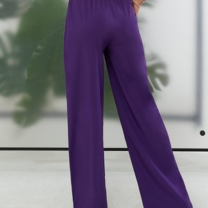 Pantalon taille haute avec élastique et poches latérales en tissu d'été léger image 4