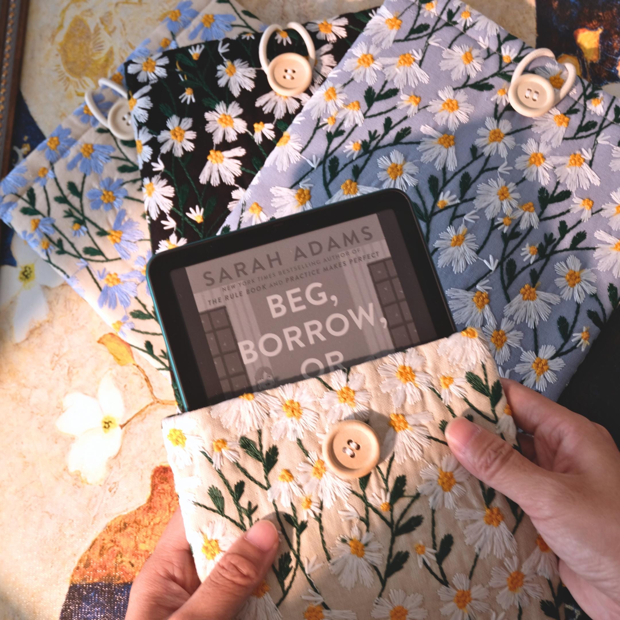 Custodia in feltro per iPad Mini (modello 2024), 12 colori, realizzata nel Regno Unito, vestibilità personalizzata - Italia Custodia in feltro per iPad Mini (modello 2024), 12 colori, realizzata nel Regno Unito, vestibilità personalizzata - Italia