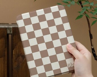 Checkerboard Kobo case, Kindle Case for Kindle Paperwhite 12th Gen and Kindle Colorsoft with Hand Strap,Auto Sleep Wake,Magnetic Back
