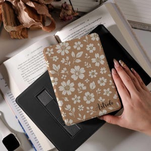 Floral Dancing Kindle Case,Kobo case,Kindle Paperwhite 12th Gen and Kindle Colorsoft with Hand Strap,Auto Sleep Wake,Magnetic Back
