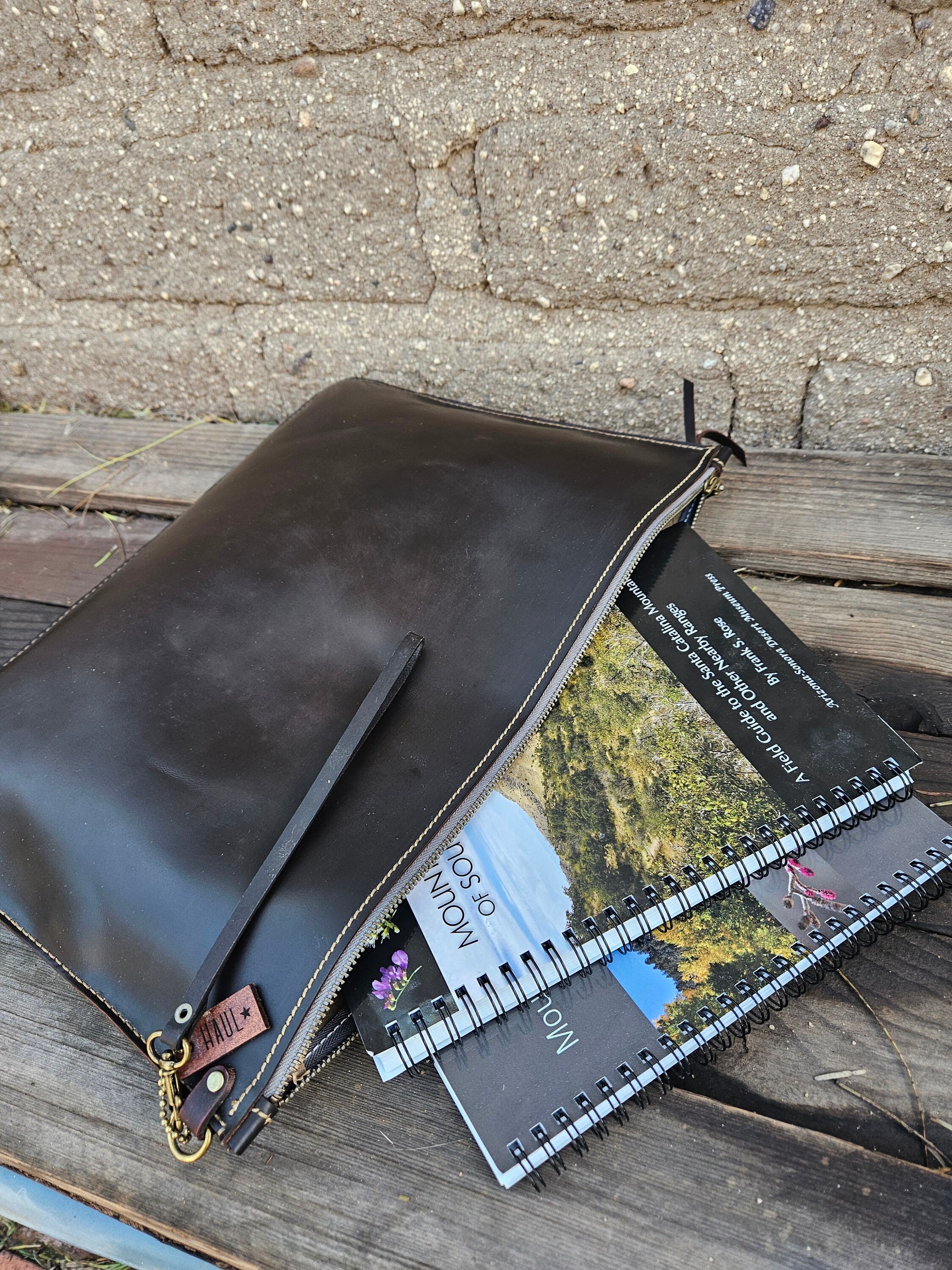 Men's portfolio clutch hotsell