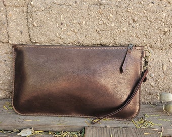 Small Bronze Leather Portfolio / Accessory Pouch / Clutch / Handmade Leather Pouch / Small Zipper Bag / Unisex / Zipper Clutch