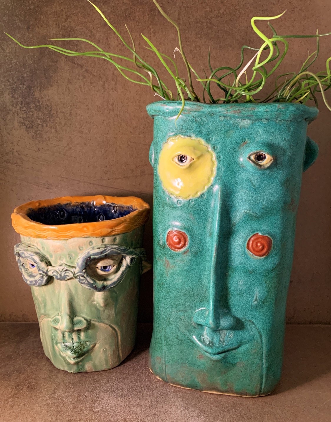 Large Face Planter Antique Green
